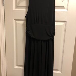 Michael Kors Black Sleeveless VNeck Gathered Front Dress Size Large